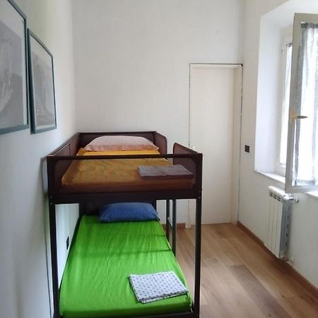 La Casina Di Lorenzo Apartment ลีวอร์โน ภายนอก รูปภาพ