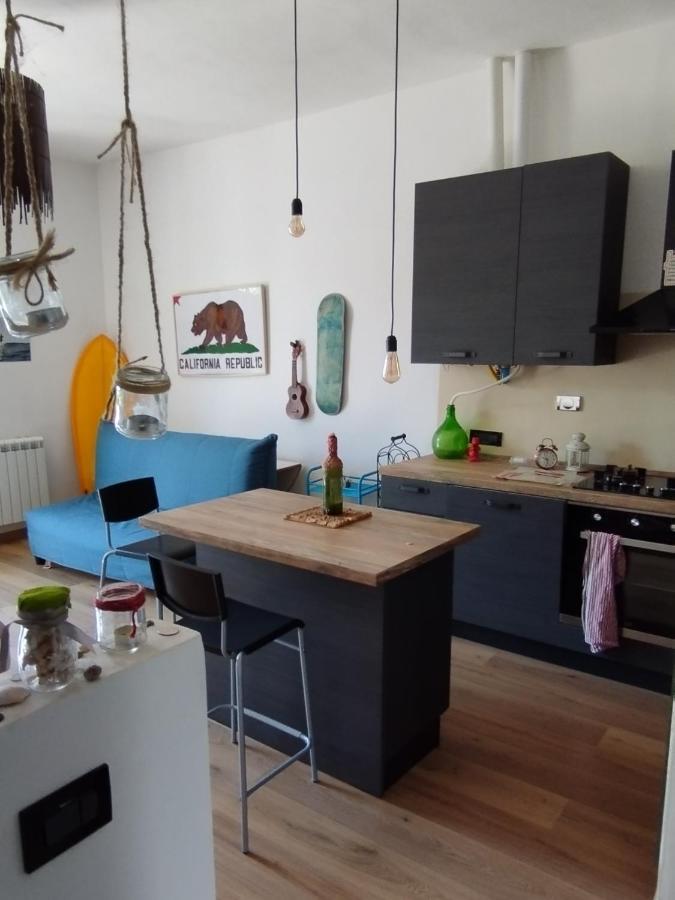 La Casina Di Lorenzo Apartment ลีวอร์โน ภายนอก รูปภาพ